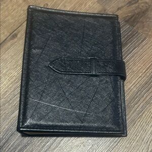 Black Textured Book Desinged Earring Holder